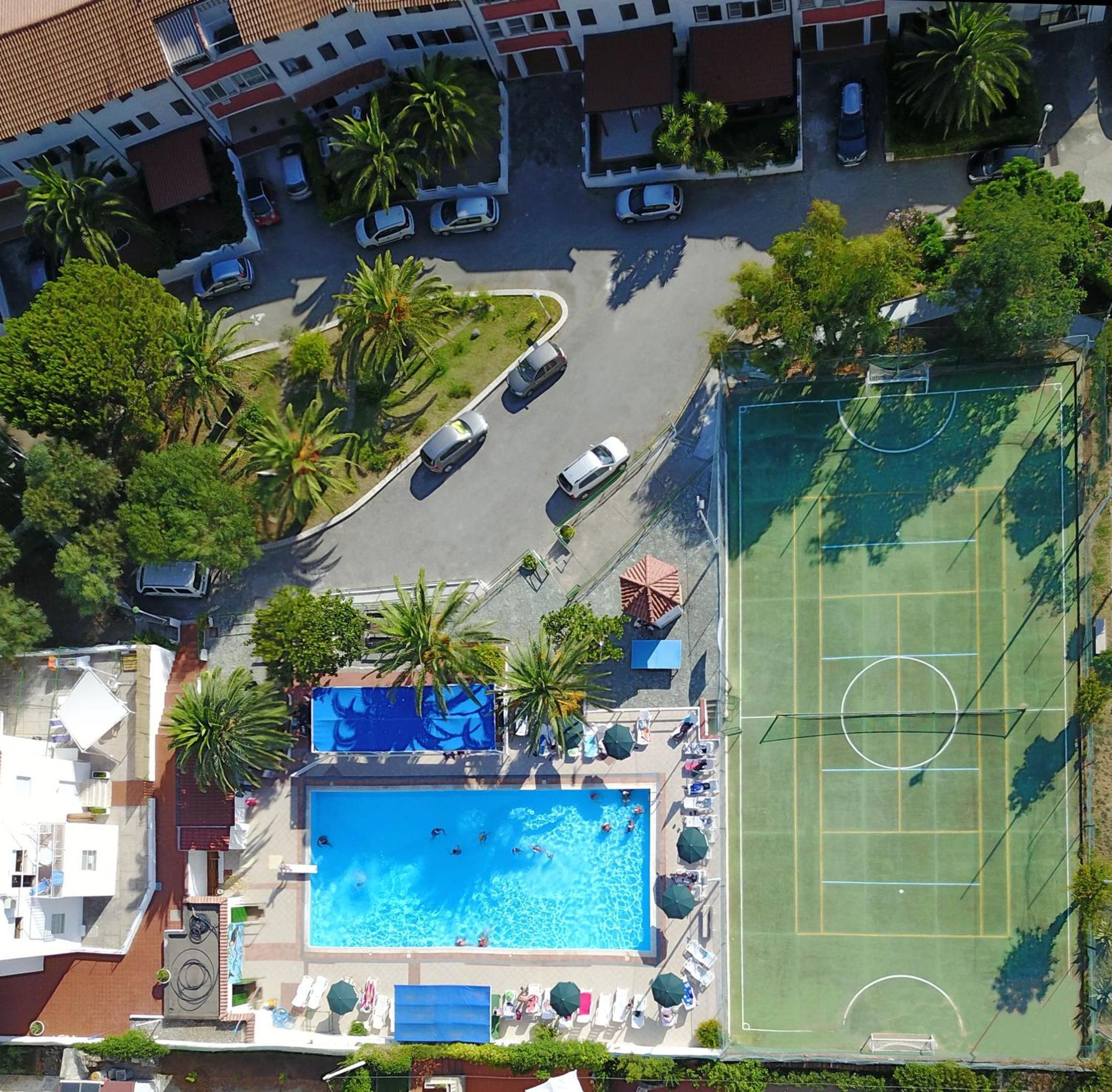 Residence La Giungla Falerna Bagian luar foto